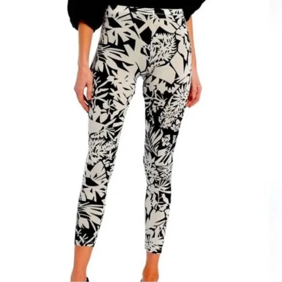 NWT Bryn Walker Oasis Floral Basic Jersey Crop Pull On Leggings Sz XXS - Picture 1 of 6